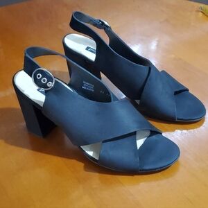 Paul Green Black Crisscross Leather Band Buckle Peep Toe Heel Sandals Size 8